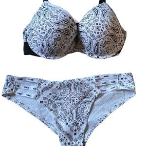 Victoria Secret wear everywhere Bra 34C/M . new with tags